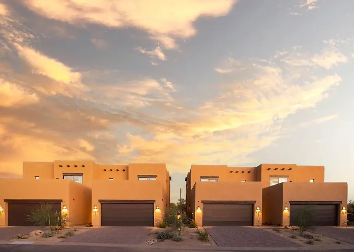4 Troon * Scottsdale